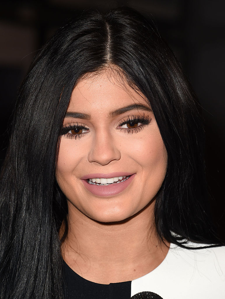 Everybody is talking about Kylie Jenner's face after she stepped out ...