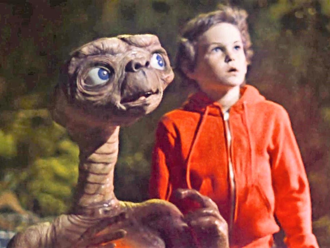 Sound the alarm E.T. the ExtraTerrestrial is coming home to Netflix