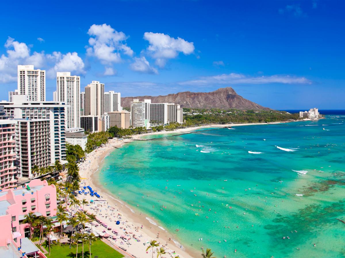 Jetstar has $249 flights from Sydney to Hawaii | Nova 969