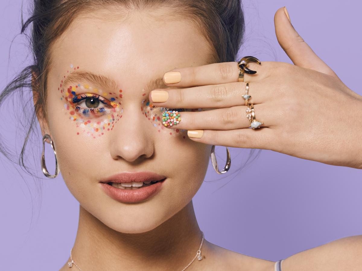 PSA Sportsgirl just launched a KILLER merch range Nova 969