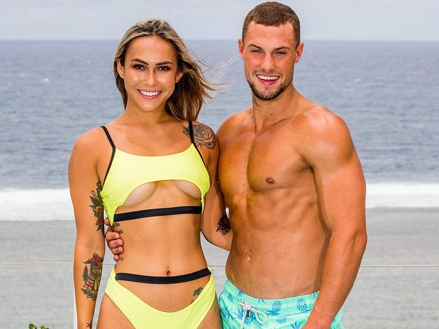 Love Island's Cassie And Luke Are Back On, If These Steamy Pics Are