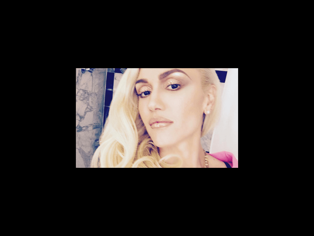 Why You Ll Never See Gwen Stefani S Natural Hair Colour Nova 919