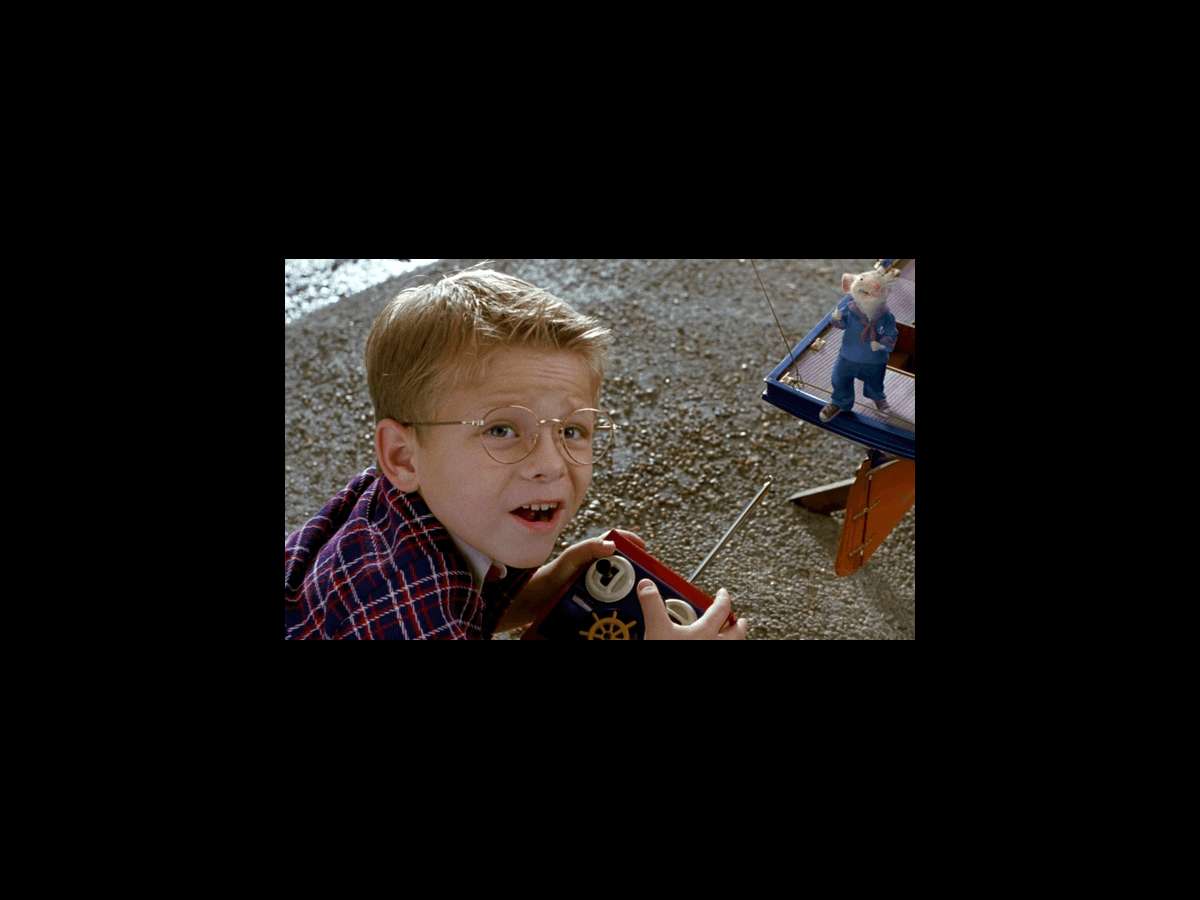 Here’s what the little kid from Stuart Little looks like now | Nova 969