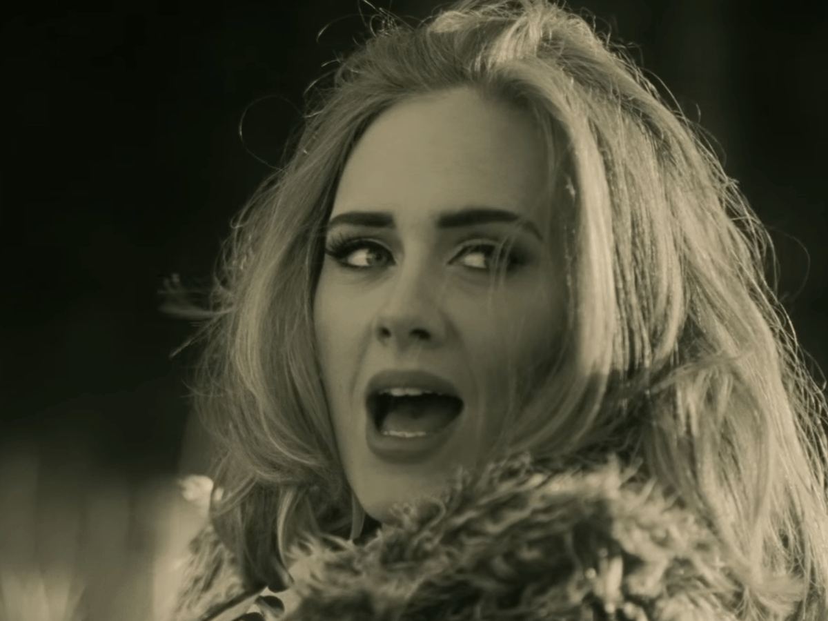Woman becomes viral SENSATION after texting her ex using only Adele lyrics | Nova 100