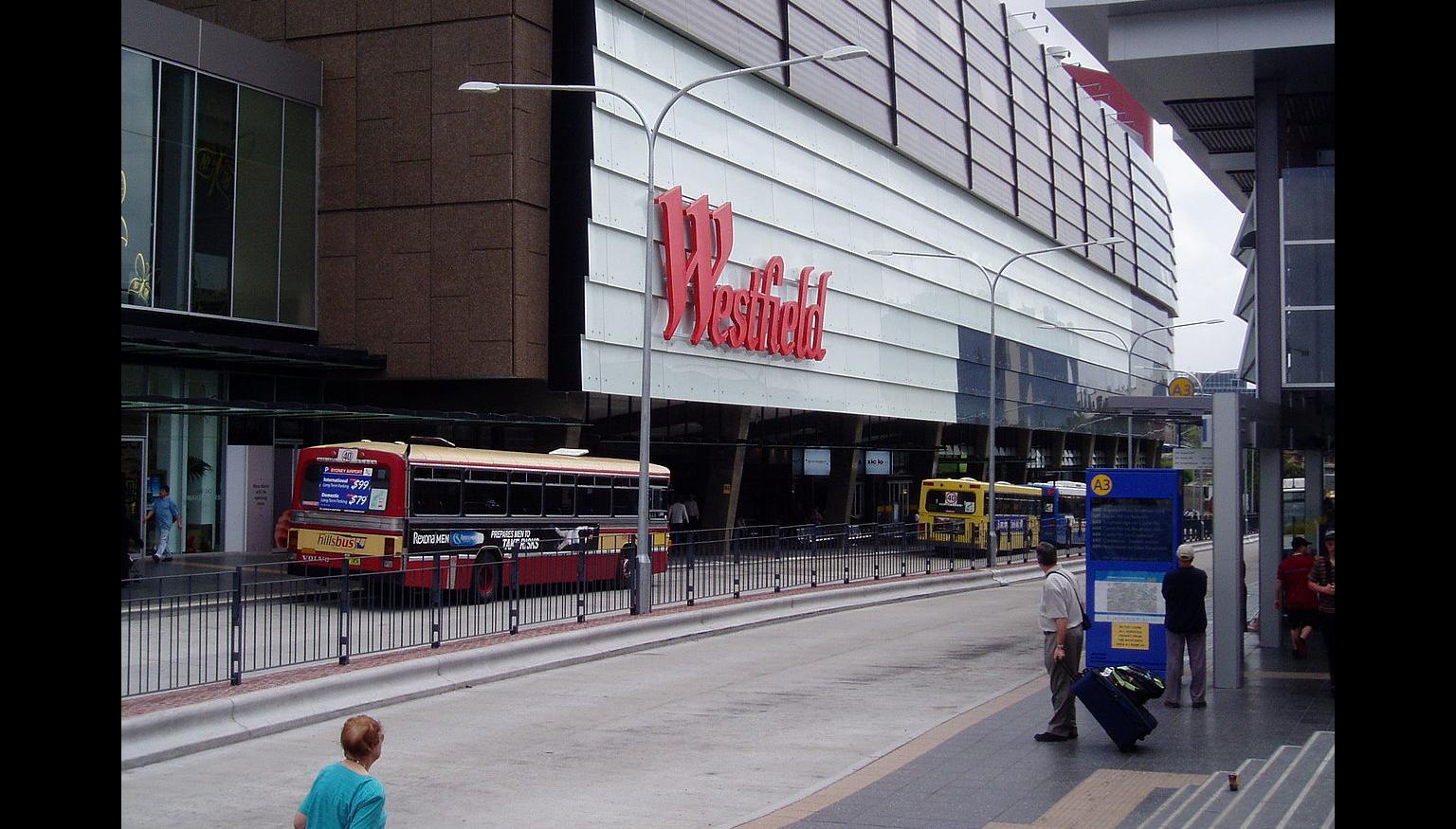 BREAKING Westfield Parramatta is being evacuated Nova 969