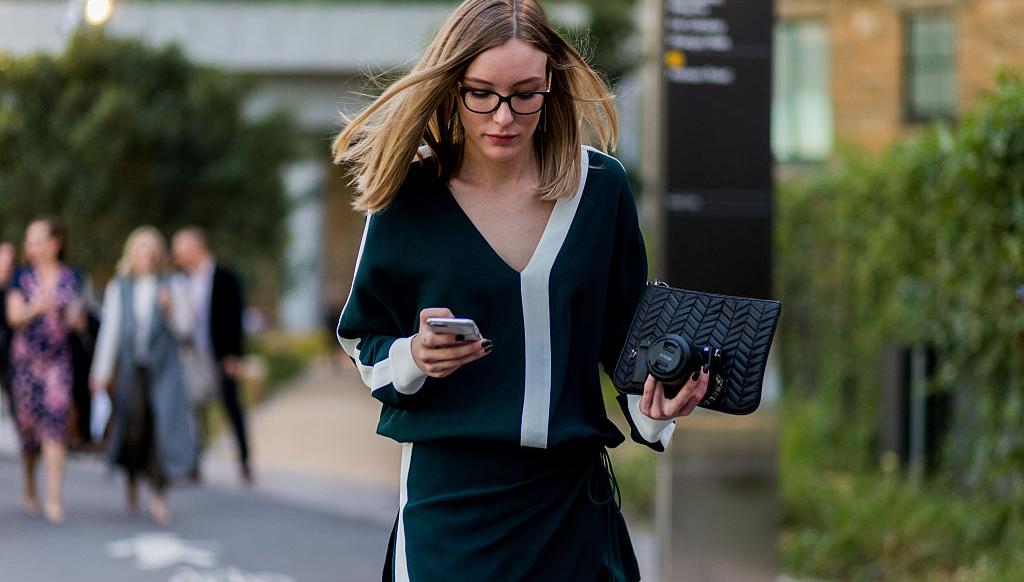 A girl like you is irresistible A girl like you's just irresistible...