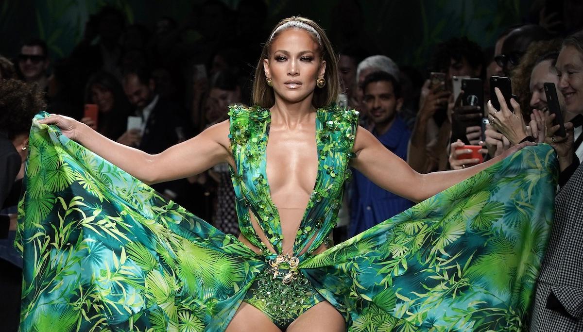 iconic jlo outfit