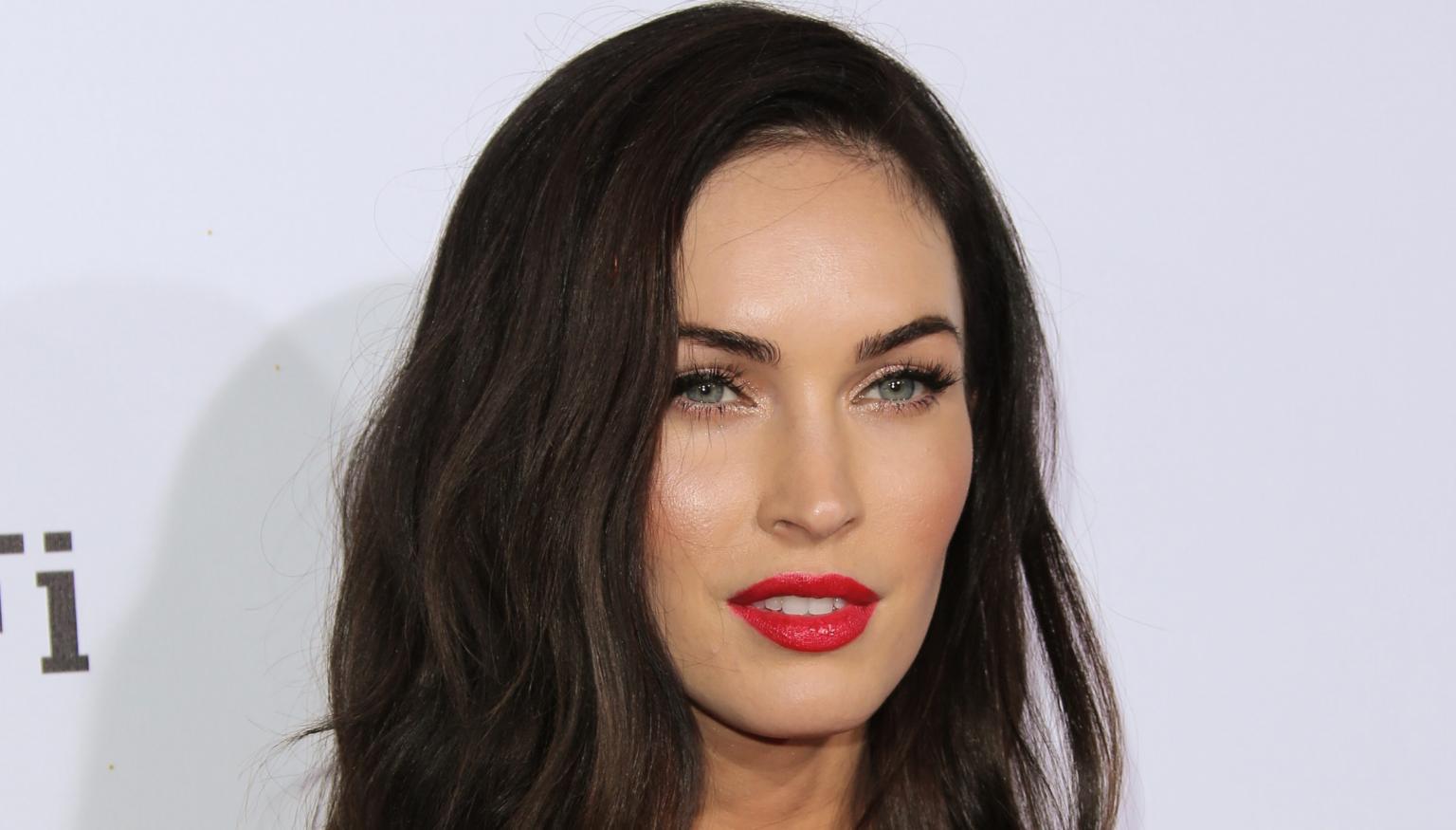 Is Megan Fox expecting her third child? | Nova 969