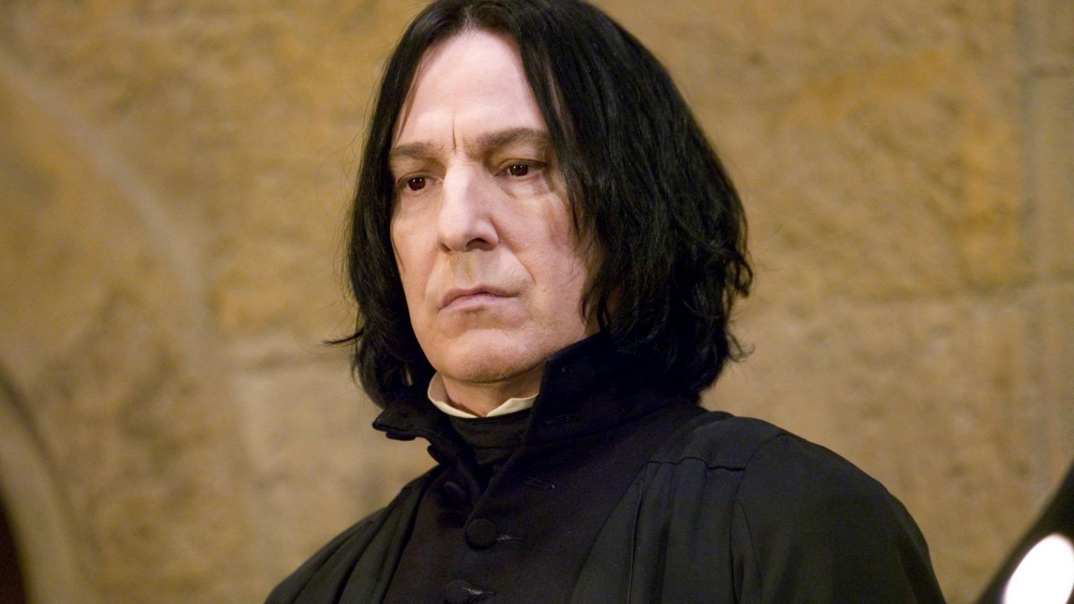 Professor Snape becomes a whole new person after inhaling a ton of ...