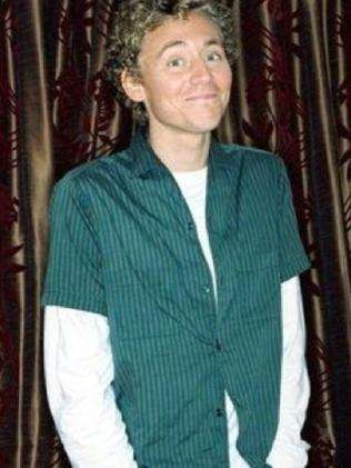 WHOA. Tom Hiddleston is unrecognisable as a dorky teenager! | Nova 969