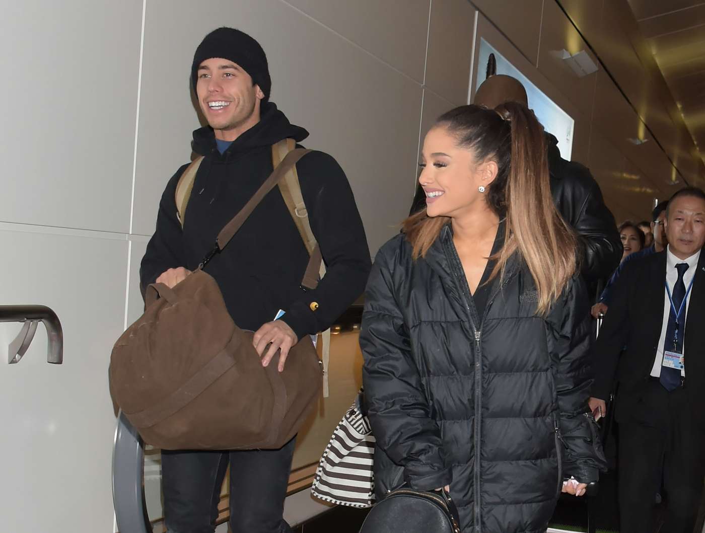 Songstress Ariana Grande and Ricky Alvarez call it quits Nova 100