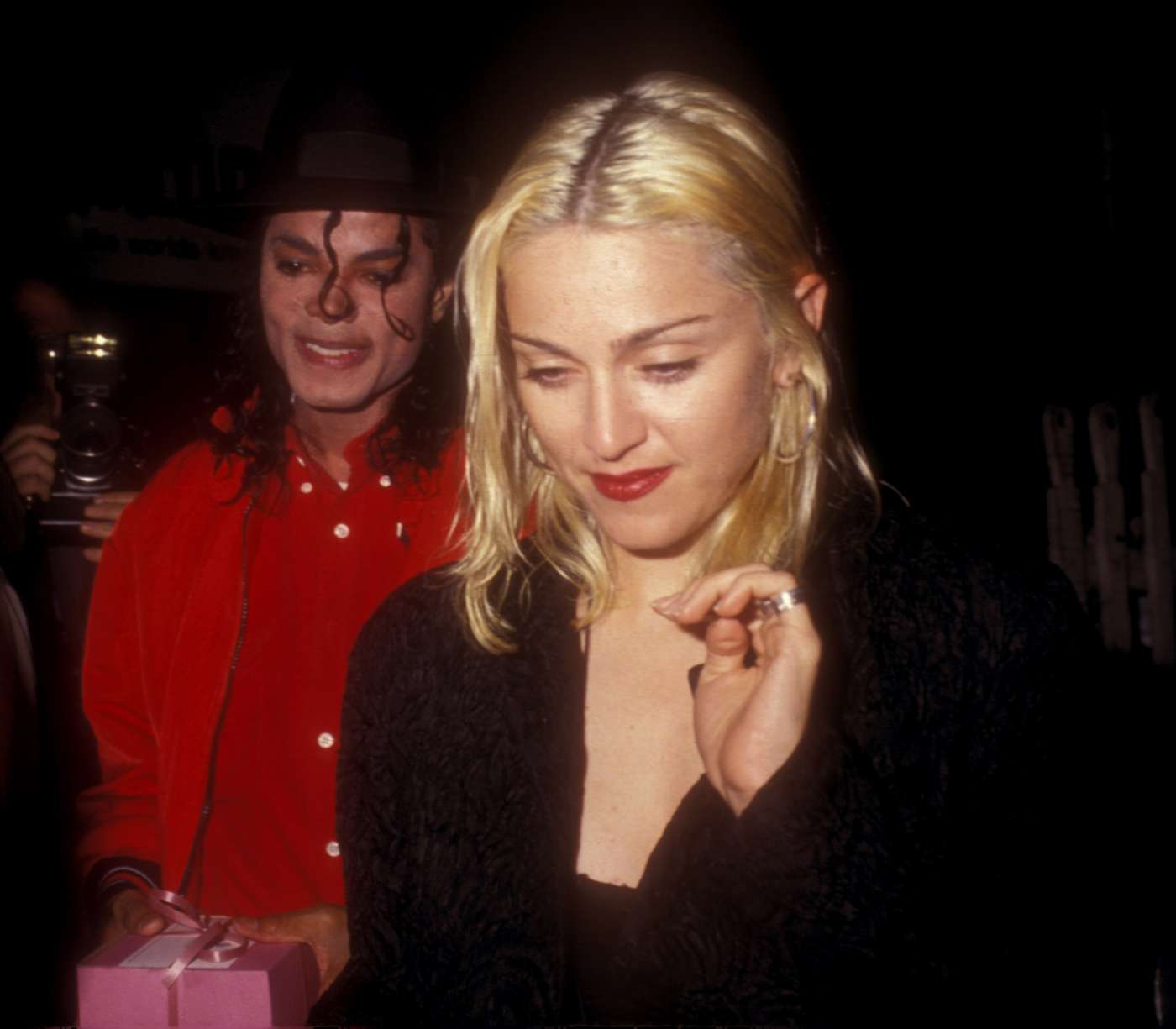 Madonna did what with Michael Jackson? Nova 969