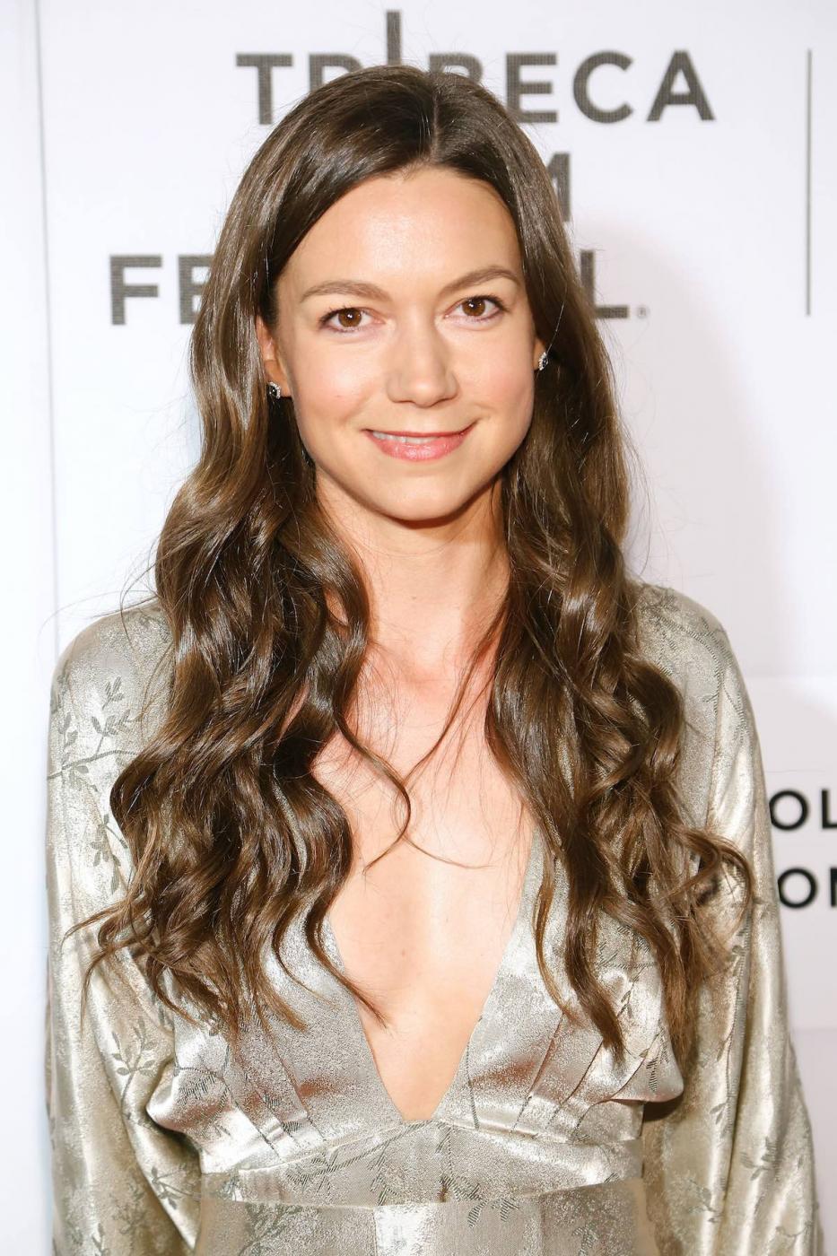 The Secret Garden is headed to Netflix so get ready for all the feels