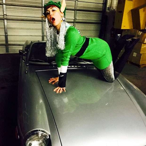 Miley Cyrus Is The Most Inappropriate Xmas Elf Ever Nova 100 6787