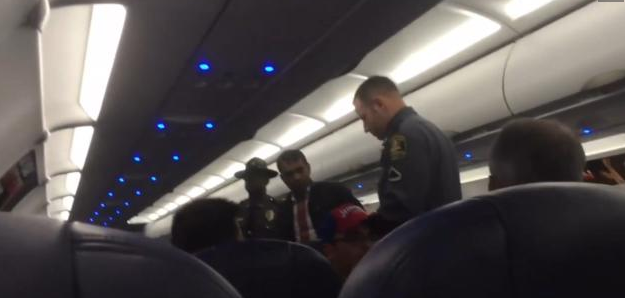 Middle Eastern passengers removed from airline for using phone Nova 969