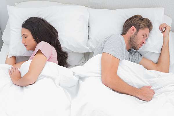 What Your Sleeping Position Says About Your Relationship Nova 969